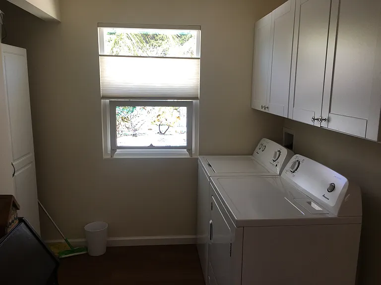 2555 Ardath Rd #B — Photo 11