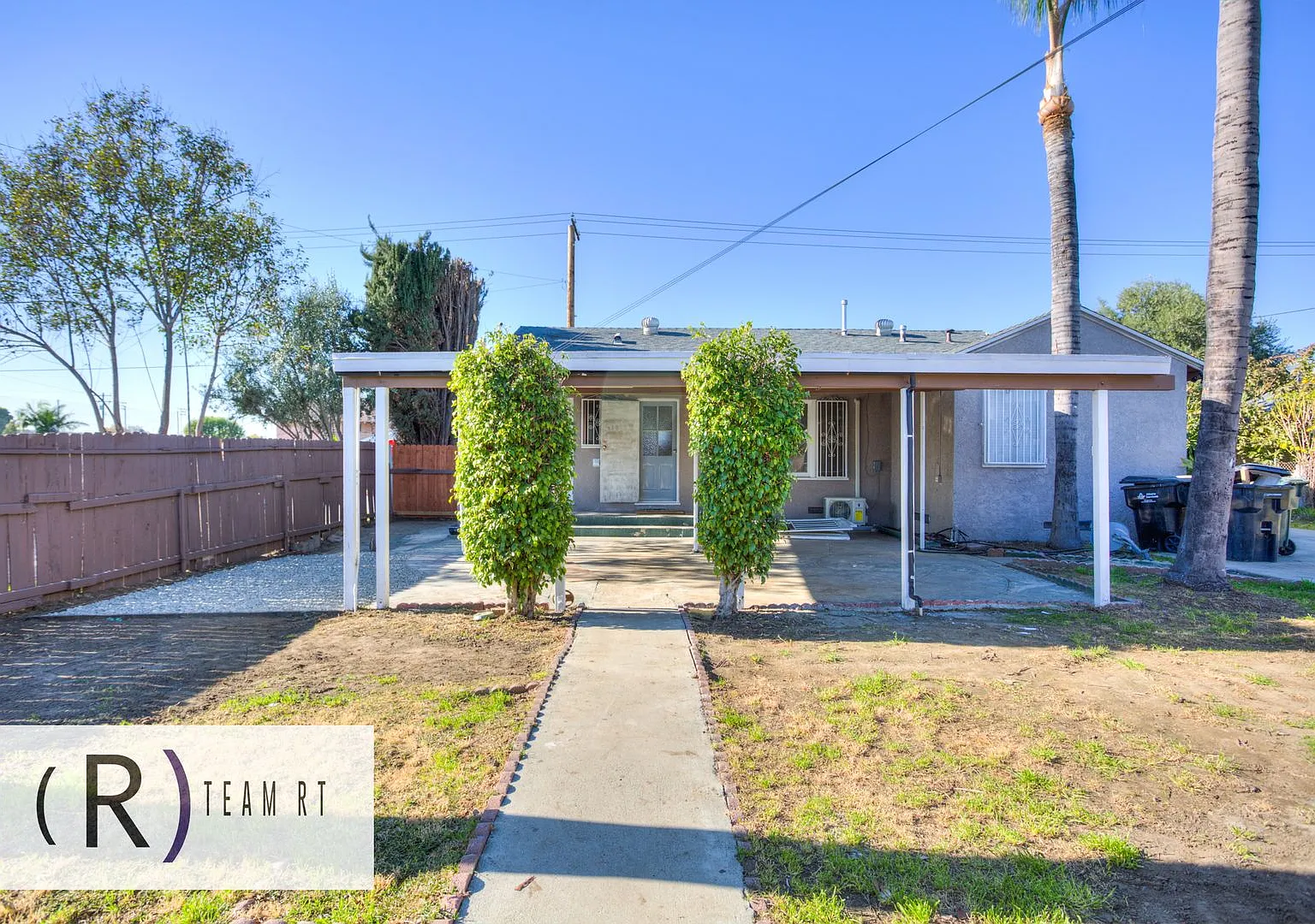 Renovated 3-Bedroom Front House at a Corner Lot with Ample Parking ! — Photo 4