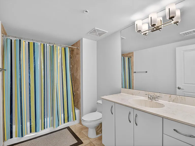 403 S Sapodilla Ave #307 — Photo 32
