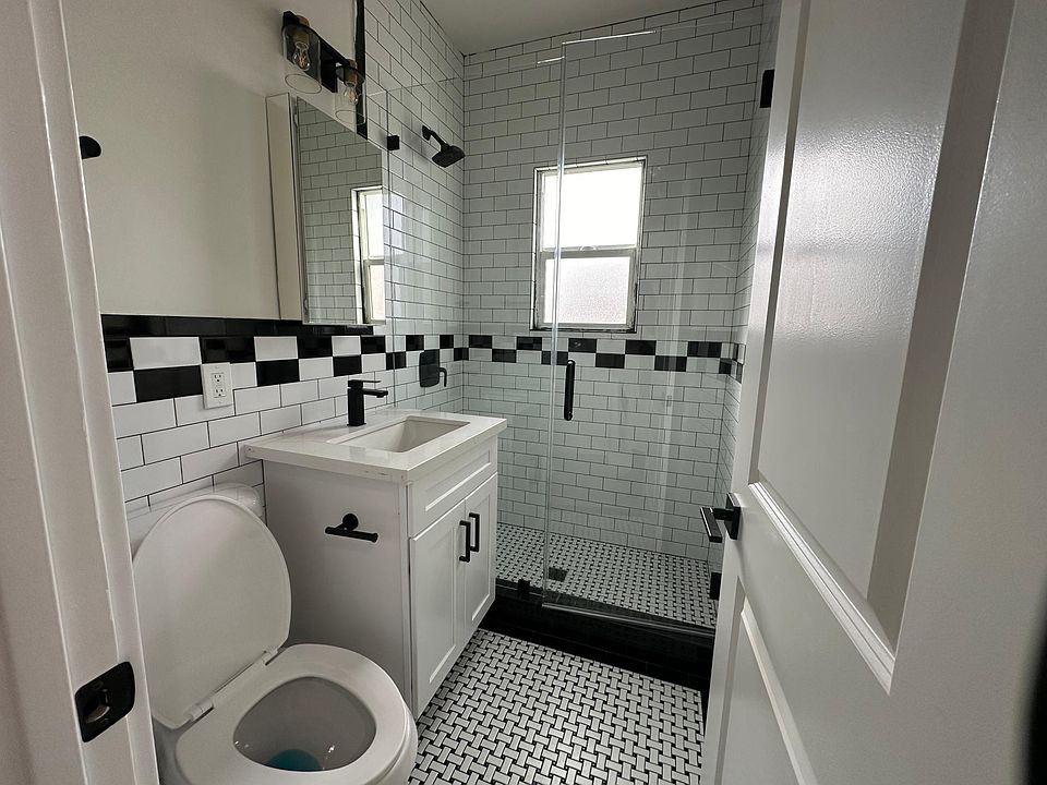 1st image of 7350 Beverly Blvd #14