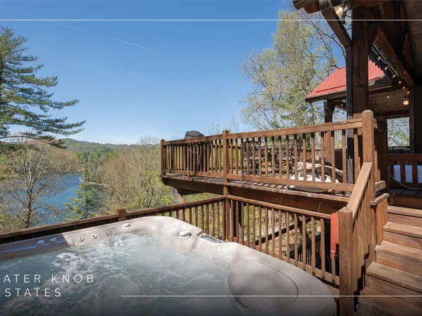 427 Rivard Road, Glenville, NC 28736