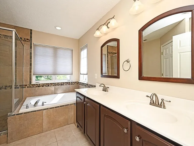 5939 Firm Stance Dr — Photo 32