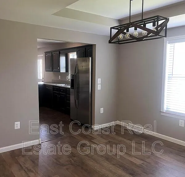 18061 Crampton Ln — Photo 9