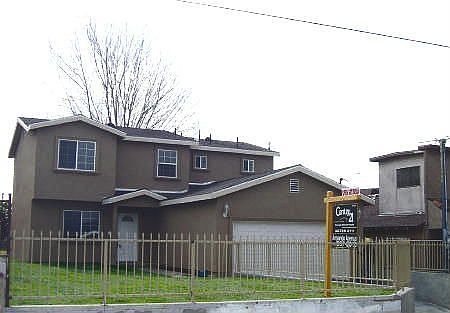 1st image of 3728 Dwiggins St