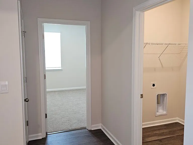 3015 Long Spur Dr — Photo 21