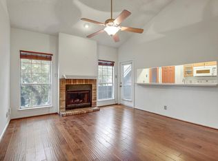 700 S 1st St APT 304, Austin, TX 78704