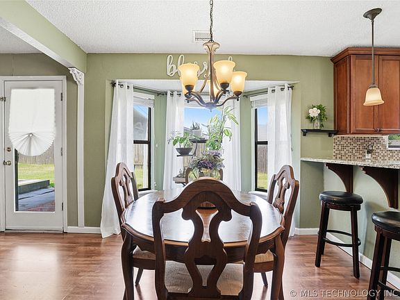 5th image of 4214 W Urbana Ct
