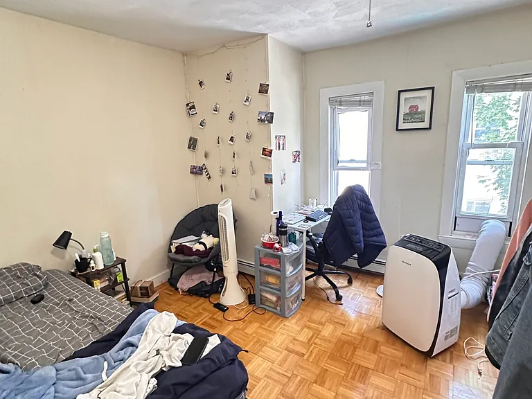 260 Harvard St #2 — Photo 9