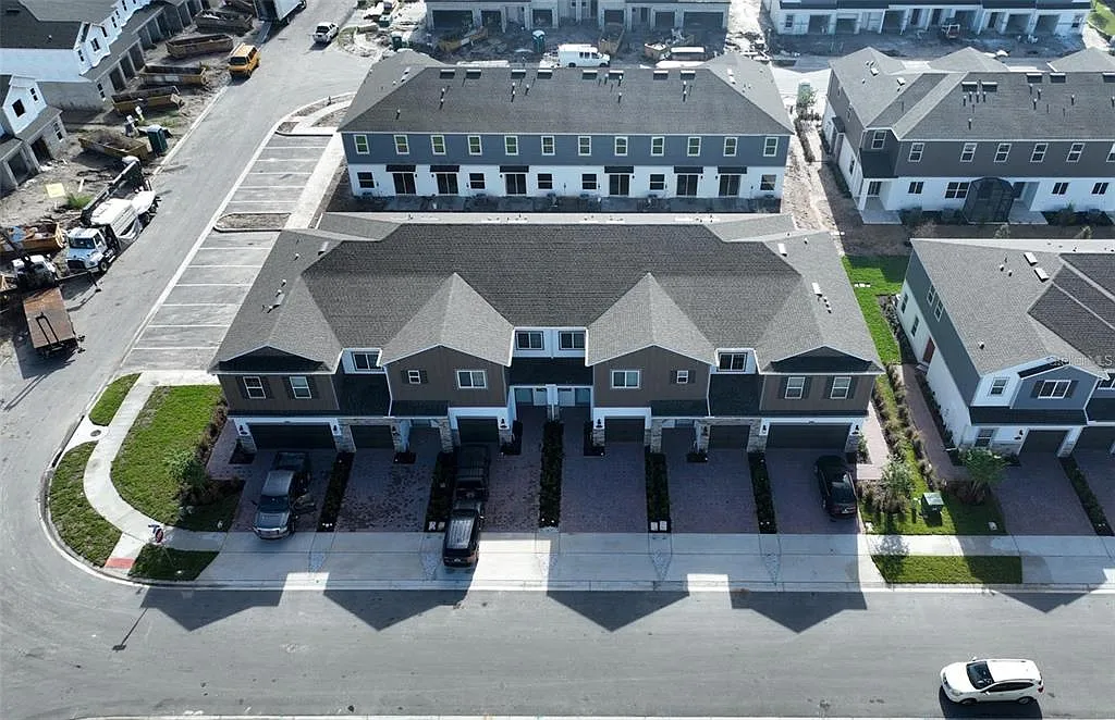 Building Photo - 14819 Harvest St