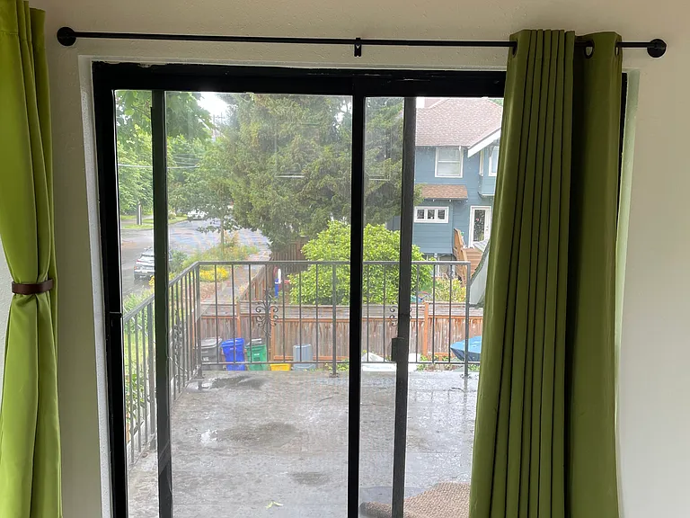 2105 NE 49th Ave #1 — Photo 13