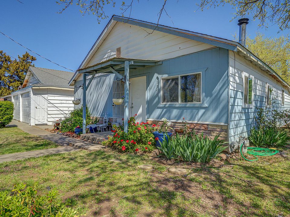 1st image of 1355 Burgess St