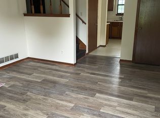 7810 E 130th Ct, Grandview, MO 64030