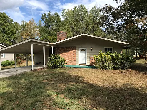 328 Pervie Bolick St Photo 1