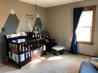 30423 250th St, Shell Rock, IA 50670