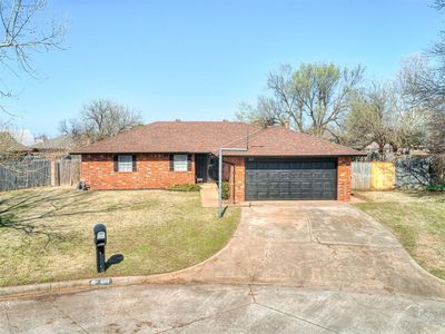 601 Wood Crest St, Moore, OK, 73160