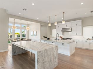 4822 Shady Ridge Dr, Las Vegas, NV 89135