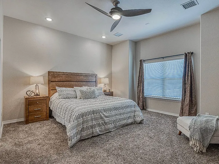 2816 Sammy Cervantes St — Photo 30
