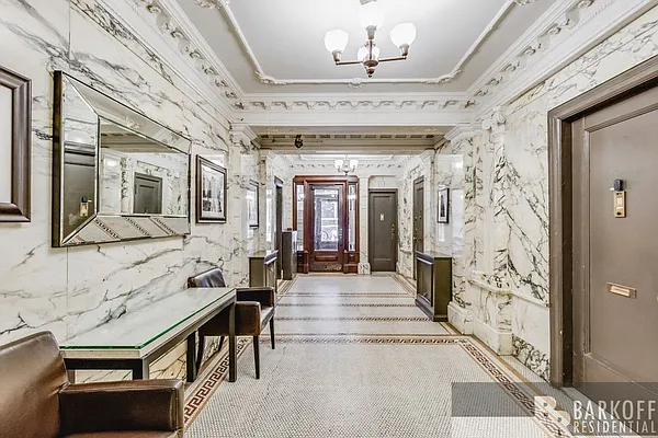 Rented by Barkoff Residential  | media 25