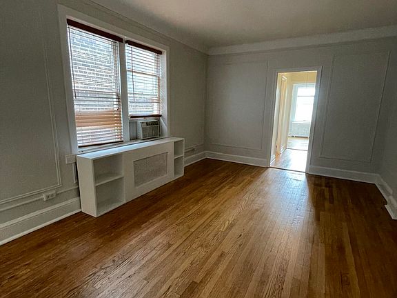 5th image of 271 Greenwich Ave APT 2C