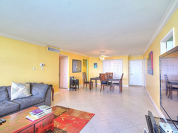 5th image of 6770 Indian Creek Dr #Ph-e