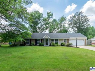 39 Lakeview Dr, Terre Haute, IN