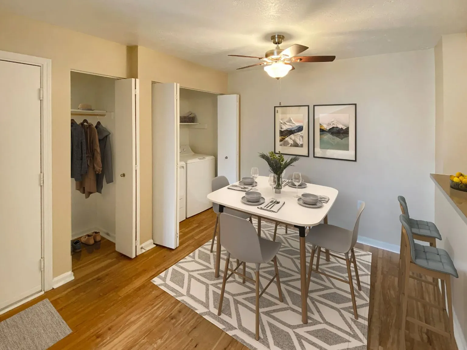 Walnut Manor Apartments — Photo 4