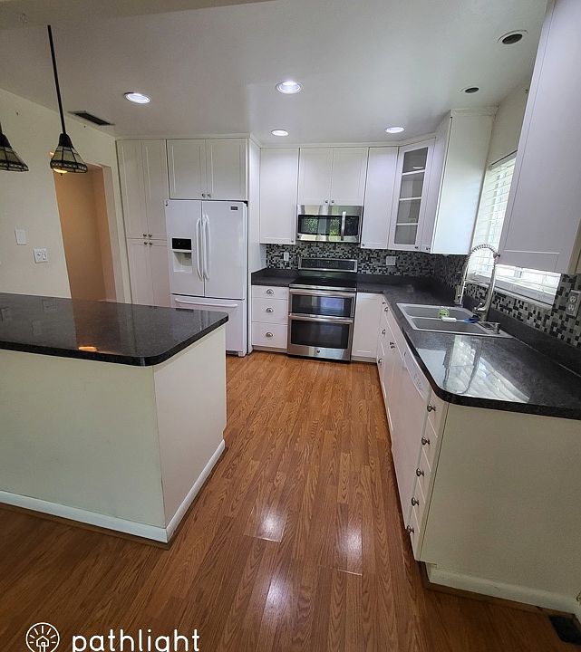 2nd image of 6286 106th Ave N