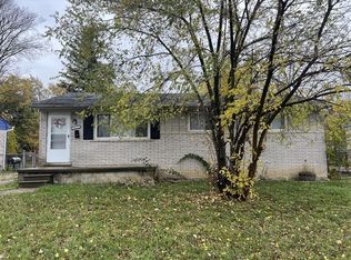 28457 Oakwood St, Inkster, MI 48141