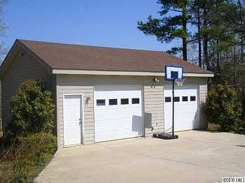2nd image of 1993 Briarwood Cir