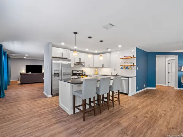 13930 Grove Patch, San Antonio, TX 78247