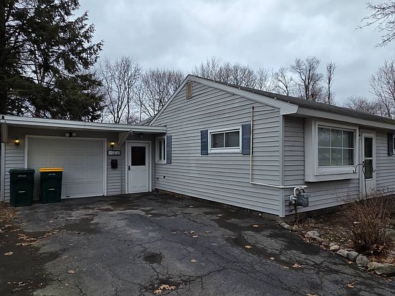 3rd image of 13 Lincoln Rd