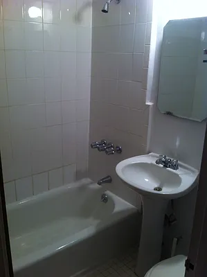 Rented by Garfield Realty  | media 21