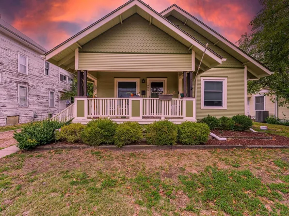 1905 W Douglas Ave, Wichita, KS 67213