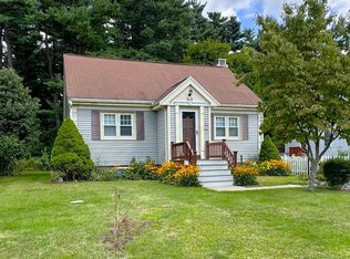 313 South St, Holbrook, MA 02343