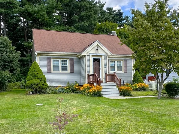 313 South St, Holbrook, MA 02343