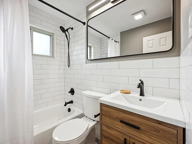 3840 N Bryant St — Photo 7