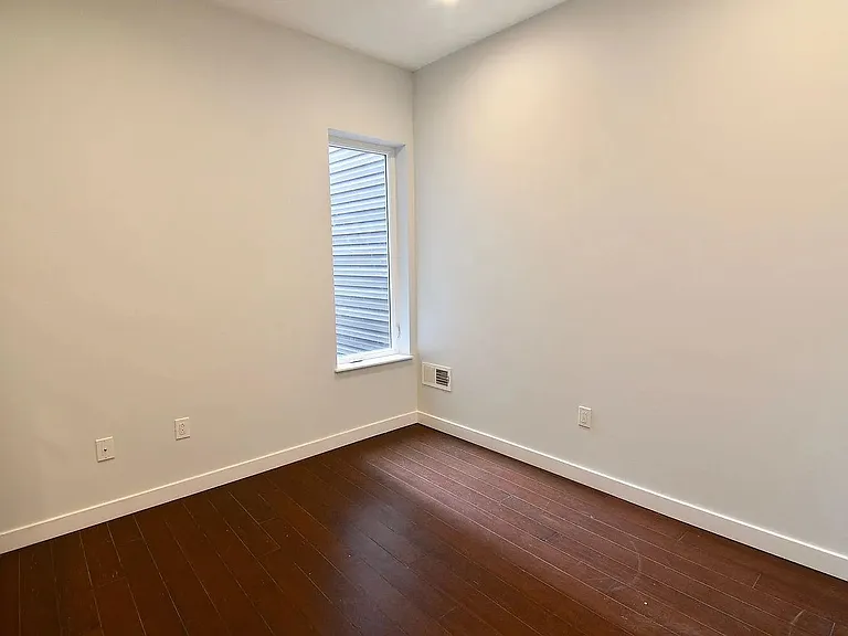 1337 N Franklin St #3-1 — Photo 4