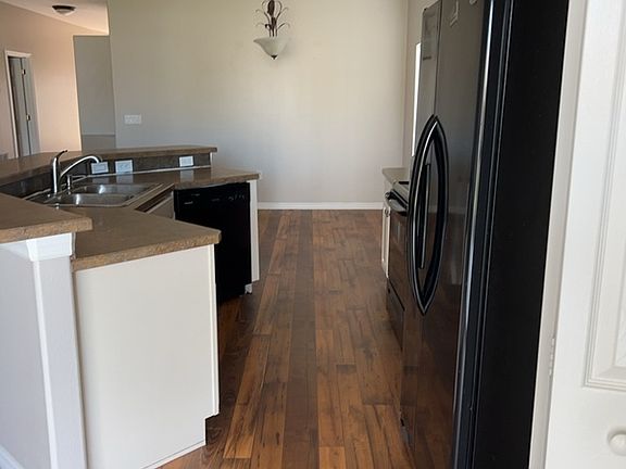 4th image of 6001 Forest Ridge Ln