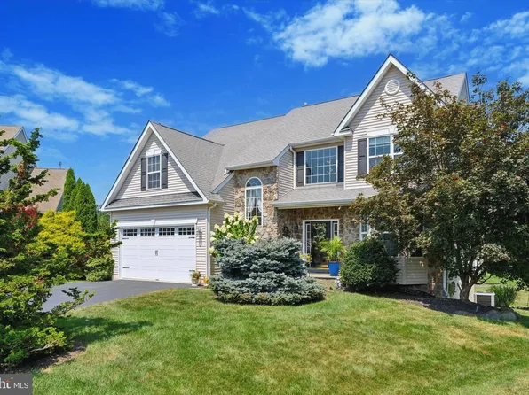 2503 Jessica Dr, Gilbertsville, PA 19525