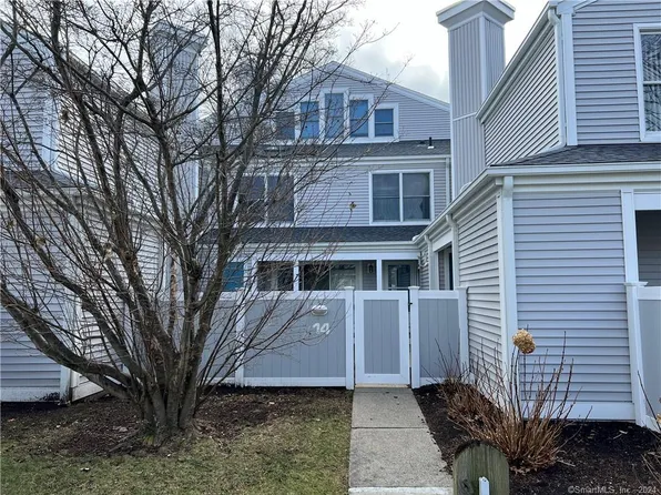 175 South End Road #B14, East Haven, CT 06512