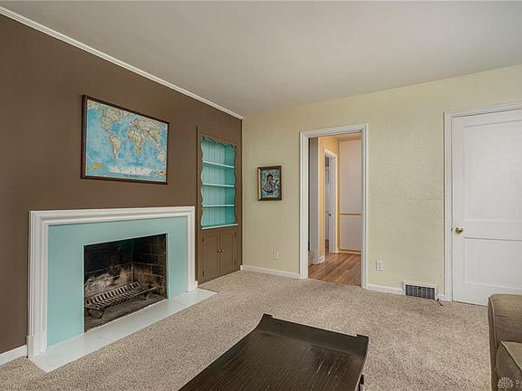 5th image of 3008 Hillside Ave
