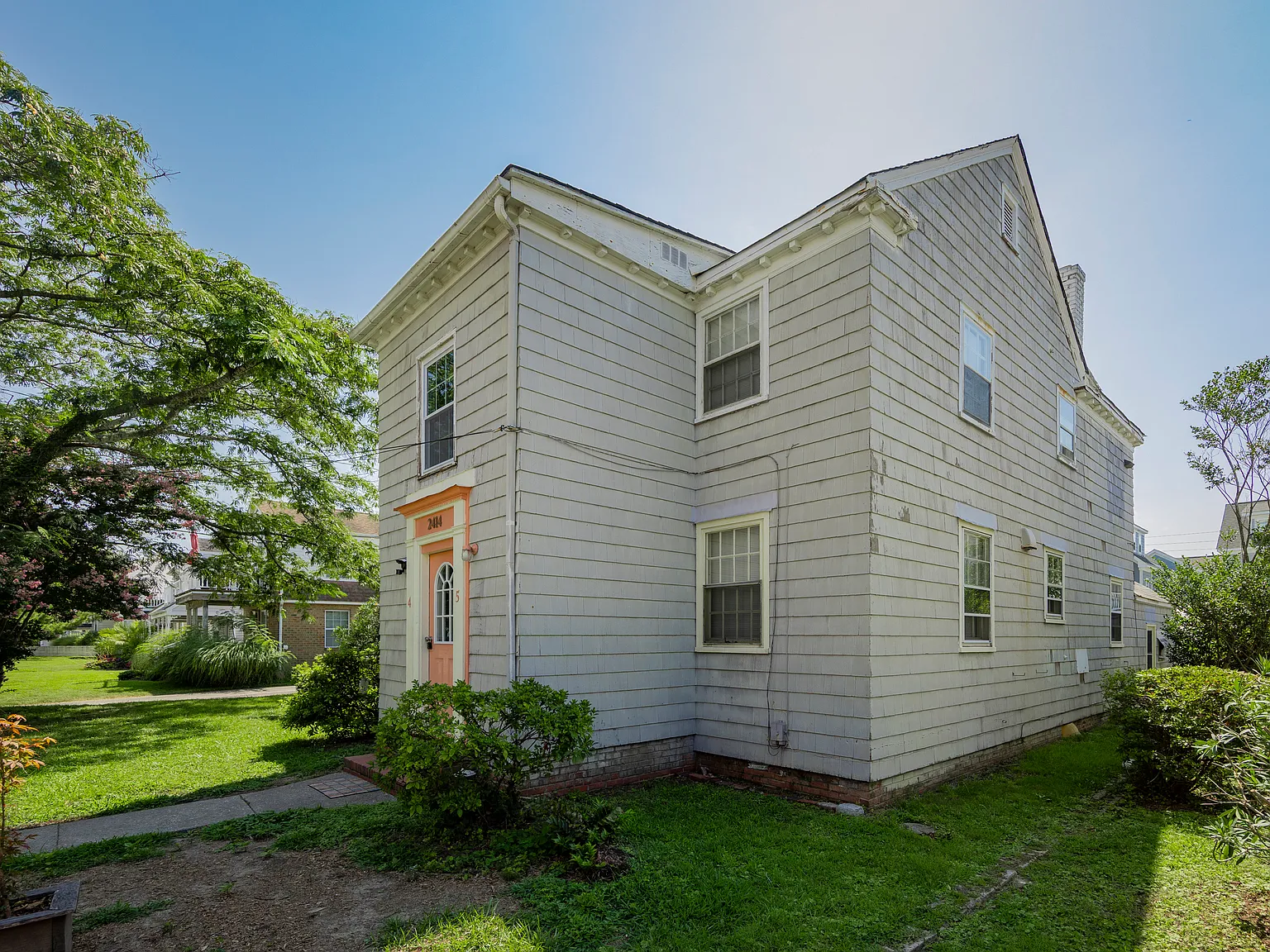 3 bed, 1.5 bath, 1000 sqft, $2,100 — Photo 3