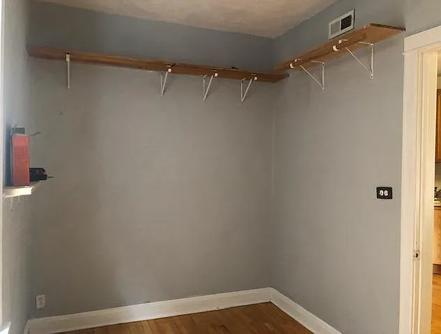 3321 S Lowe Ave #2 — Photo 5