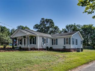 2034 Wicker Lovell Rd, Randleman, NC 27317