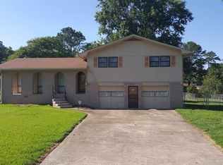3845 Clearwater Dr, Atlanta, GA 30349