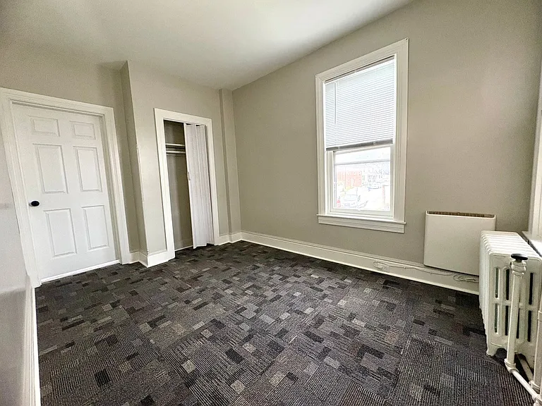 540 Dallas Street — Photo 10