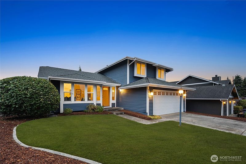 4th image of 3717 Commencement Bay Drive