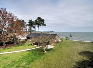 18 Clarke Rd, Topping, VA 23169