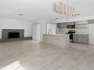 2922 W Hartford Dr, Phoenix, AZ 85053
