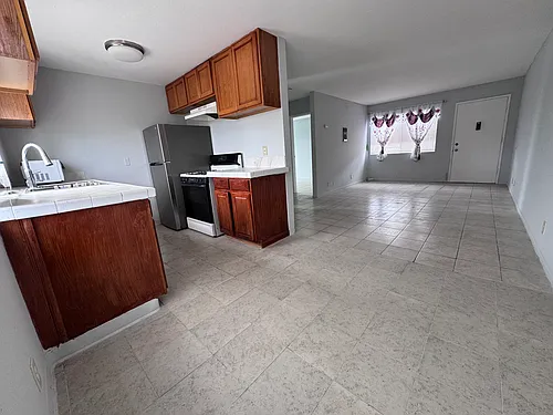 2514 Fairmount Ave #D Photo 1